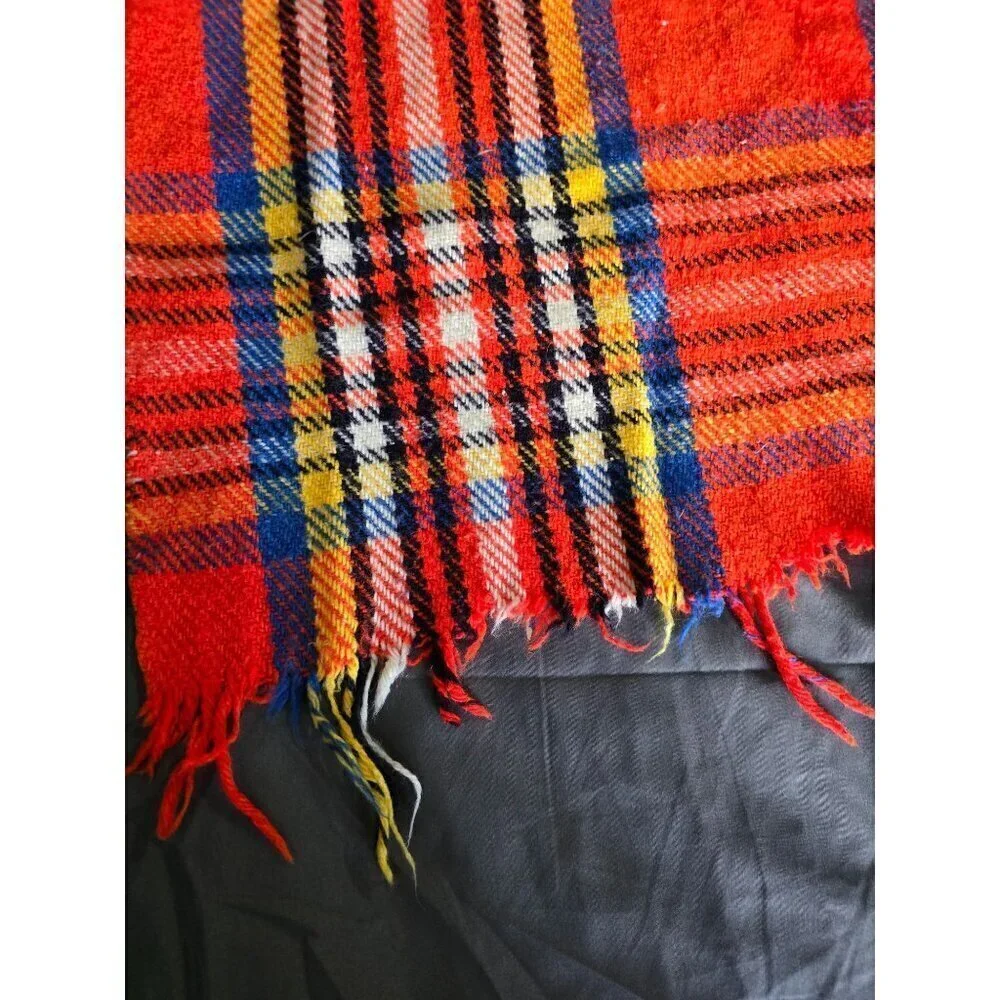 Vintage Red Tartan Plaid Highlander British Style Throw Blanket Couch Throw